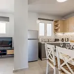 Isokratous Apartment